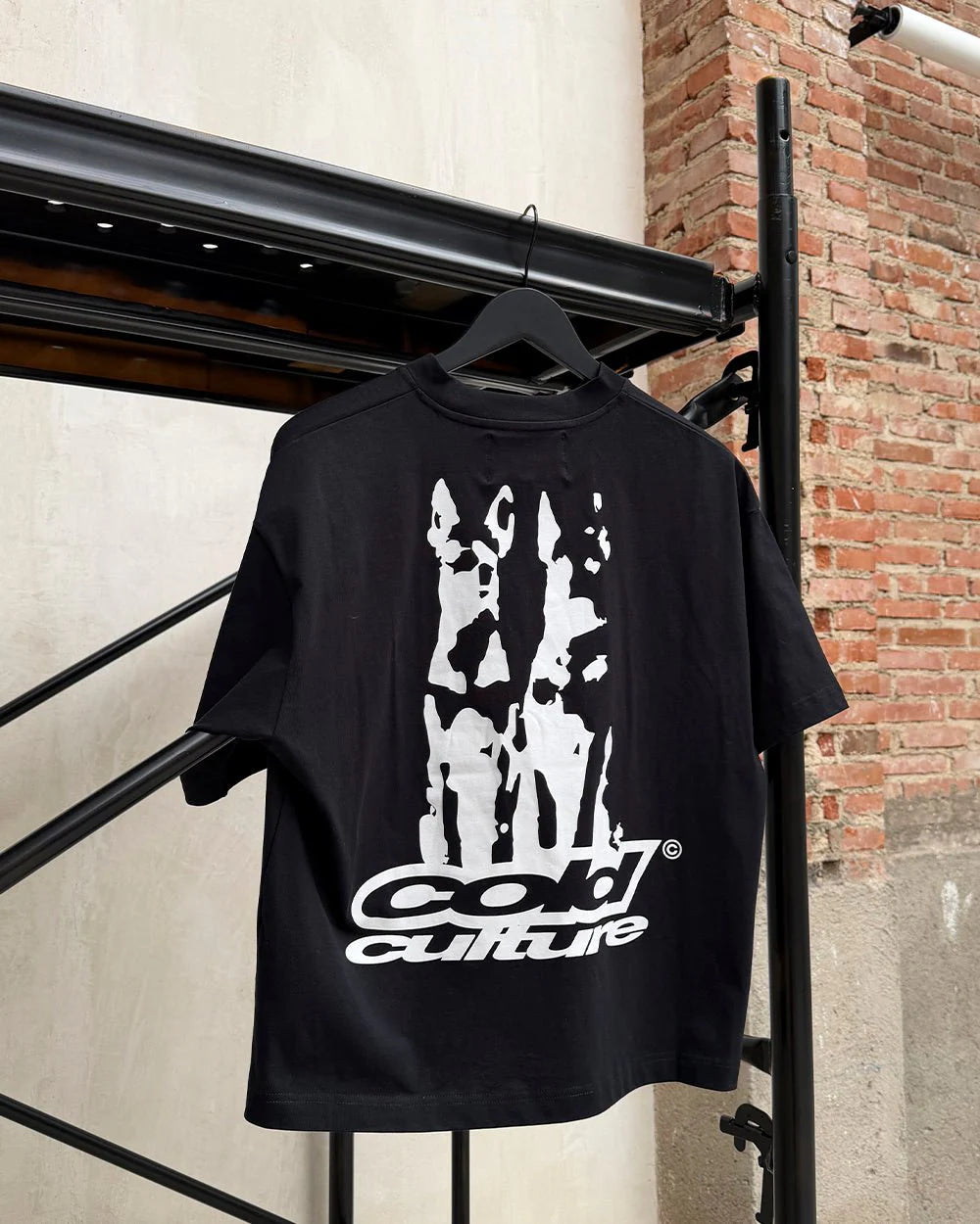 Cold Culture dogs tee black